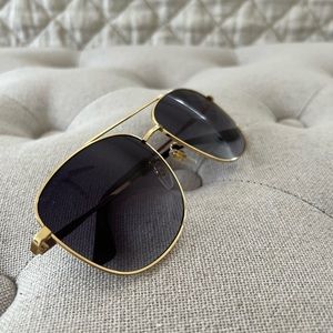 Gucci aviator style sunglasses